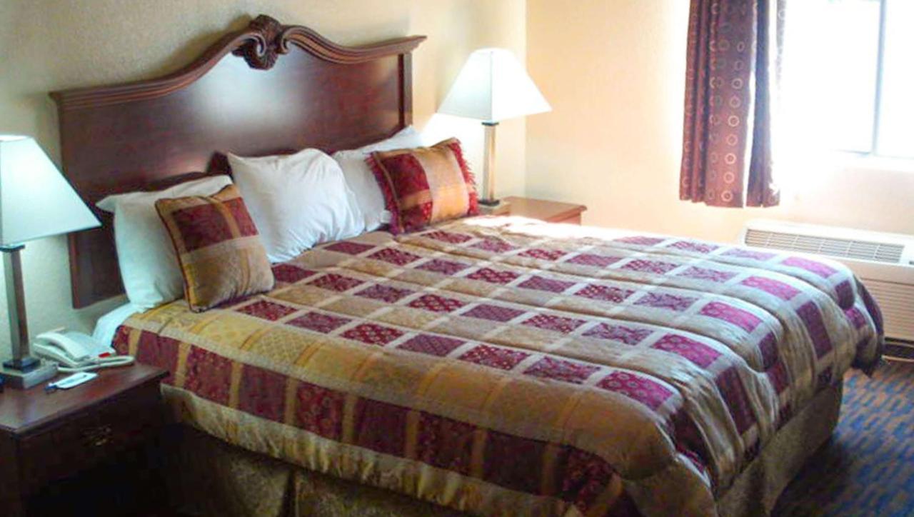 Western Motel Inn And Suites Hazelhurst Hazlehurst Esterno foto