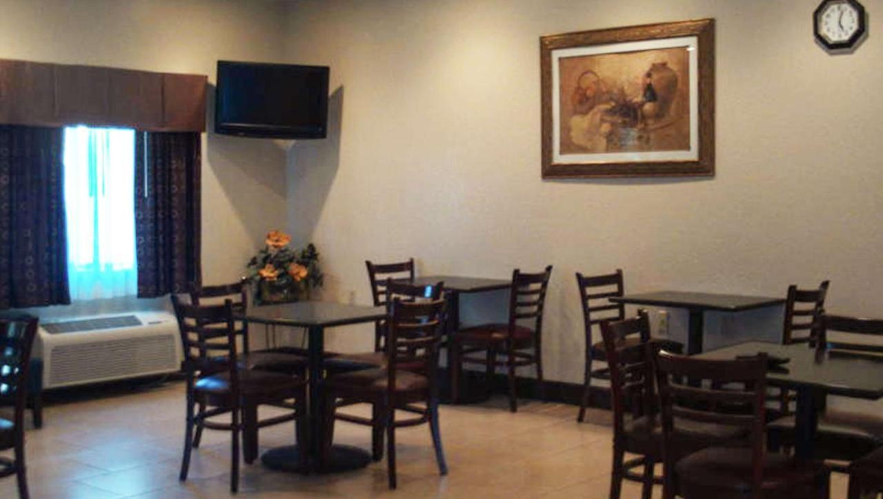 Western Motel Inn And Suites Hazelhurst Hazlehurst Esterno foto